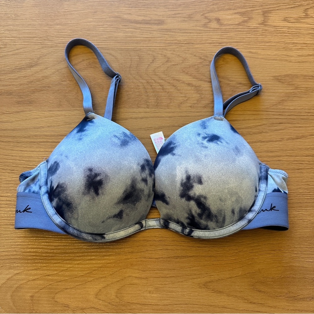 PINK Victoria's Secret Blue and Black Super Padded Tie-Dye Bra 32A